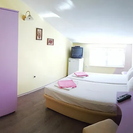 Guest house Slavi